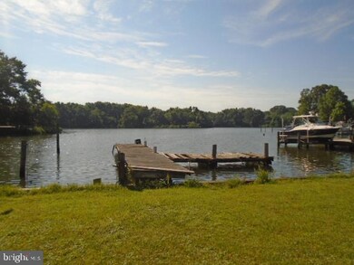 2601 Boulevard Place, Sparrows Point, MD 21219 - photo 3