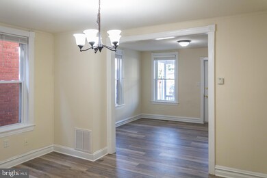 202 Park St, Waynesboro, PA 17268 - photo 7