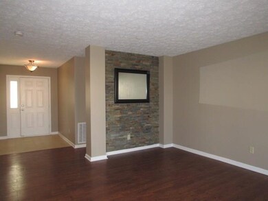 3149 Monterey Dr, Whiteland, IN 46184 - photo 5