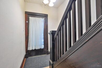 125 Parker St, Cincinnati, OH 45219 - photo 5