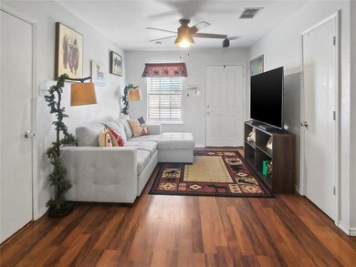 927 Bourland Dr, Fort Worth, TX 76108 - photo 5