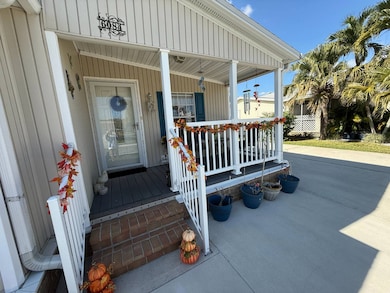 6084 Tierra Entrada, North Fort Myers, FL 33903 - photo 4