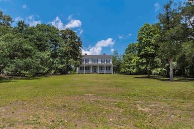 414 Greene St, Camden, SC 29020 - photo 4