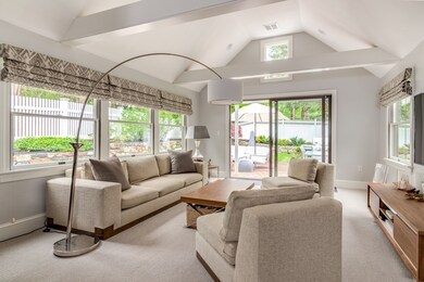 25 Red Gate Ln, Cohasset, MA 02025 - photo 6