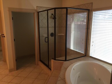 MASTER SHOWER