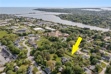 386 Green End Ave unit 4, Middletown, RI 02842 - photo 6