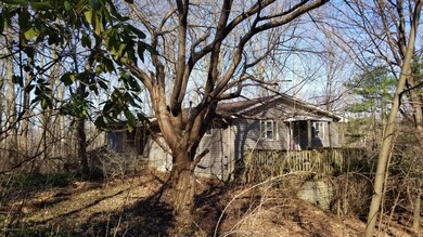 1571 Totts Gap Rd, Stroudsburg, PA 18360 - photo 3