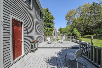 11 Camelot Dr, Bedford, NH 03110 - photo 6