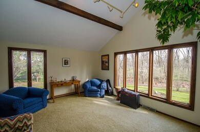 18820 Cherokee Ln, South Bend, IN 46637 - photo 2