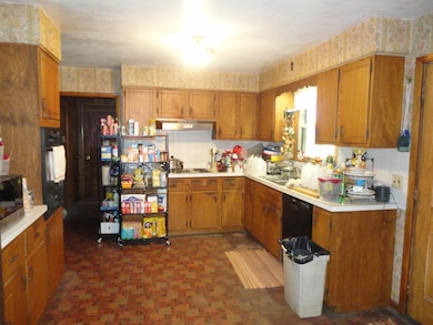 140 Walters Rd, Bridgeton, NJ 08302 - photo 3