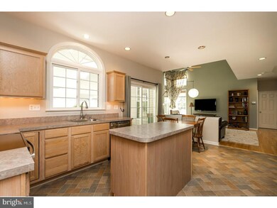 800 Windridge Ln, Downingtown, PA 19335 - photo 4