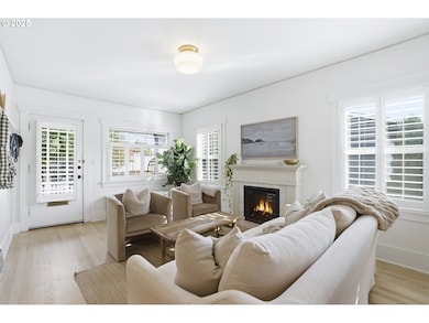 16 S Boundary St, Portland, OR 97239 - photo 4