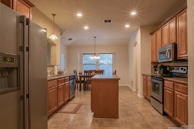 10918 Winecup Field, Helotes, TX 78023 - photo 4