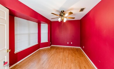 4606 Jeff Davis St, Marshall, TX 75672 - photo 6