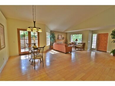 2011 Lee Ct, Carlsbad, CA 92008 - photo 4