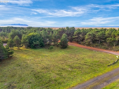 0 Ocean Dr unit 470975249, Warrenton, OR 97146 - photo 2