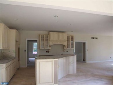 13 Strathmore Ct, Wallingford, PA 19086 - photo 5