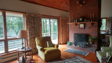 7 Weetamoe St, Worcester, MA 01602 - photo 7