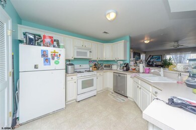 80 Windjammer Dr unit 1002A2, Somers Point, NJ 08244 - photo 6