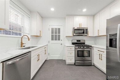 7519 Oxford Dr unit 1C, Saint Louis, MO 63105 - photo 2