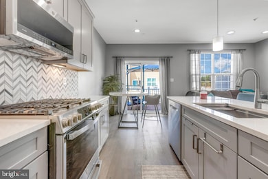 7922 Silver Oak Rd, Hanover, MD 21076 - photo 6