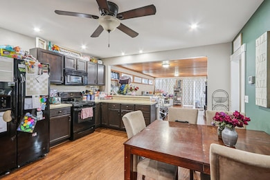 203 Sheldon St, Cambridge, WI 53523 - photo 3