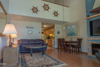 Living/dining