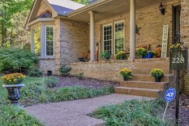 228 Druid Hills Dr, Dickson, TN 37055 - photo 5