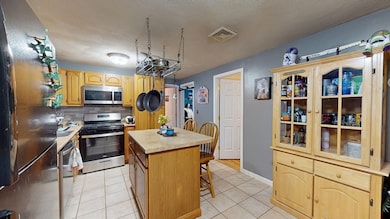 35 Jones St unit 1, Fall River, MA 02720 - photo 7