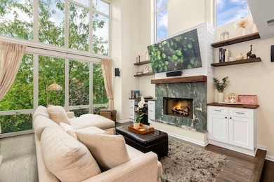 1015 N Hermitage Ave unit C, Chicago, IL 60622 - photo 2