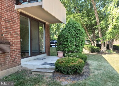 100 E Glenolden Ave unit A3, Glenolden, PA 19036 - photo 4