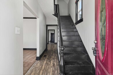 213 N 8th St, Mitchell, IN 47446 - photo 5