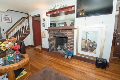 3 Richards St, Worcester, MA 01603 - photo 5