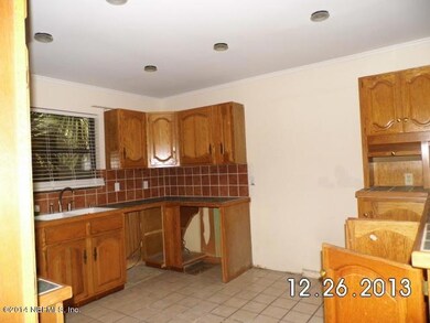 5117 Sanibel Dr, Jacksonville, FL 32210 - photo 7