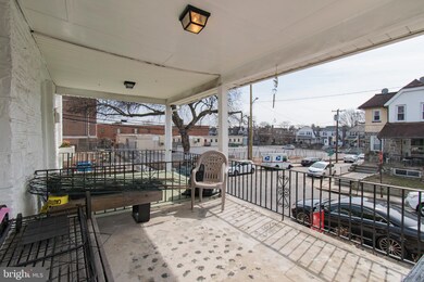 371 Wembley Rd, Upper Darby, PA 19082 - photo 3