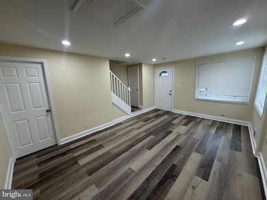 7445 Edsworth Rd, Dundalk, MD 21222 - photo 5