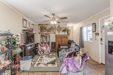 590 N State St #1, Hurricane-Lauren Evan