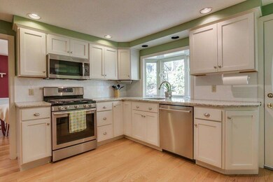 45 Ethan Allen Dr, Acton, MA 01720 - photo 2