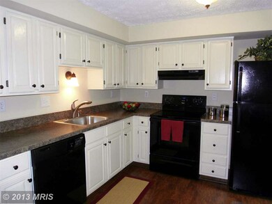 12533 Laurel Grove Place, Germantown, MD 20874 - photo 5