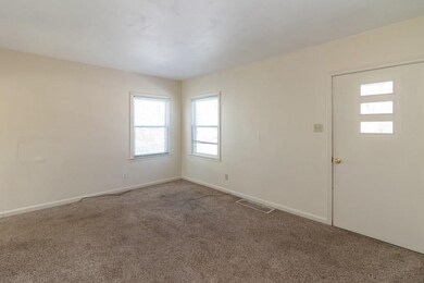 3014 Seneca Ave, Des Moines, IA 50310 - photo 4