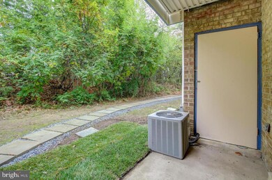 11408 Cherry Hill Rd unit 103, Beltsville, MD 20705 - photo 5