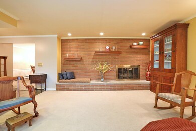 456 E Schreyer Place, Columbus, OH 43214 - photo 5