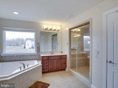 1905 Resting Ridge Ln, Prince Frederick, MD 20678 - photo 7