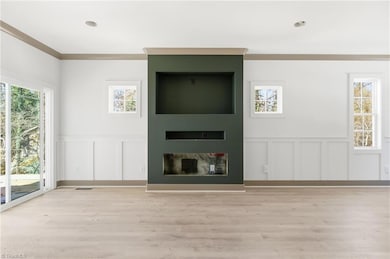 194 N Peace Haven Rd, Winston-Salem, NC 27104 - photo 7