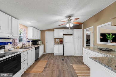 12224 Pinyon Ln, Ruther Glen, VA 22546 - photo 6