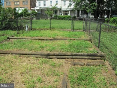 3220 Kingsley St, Baltimore, MD 21229 - photo 6