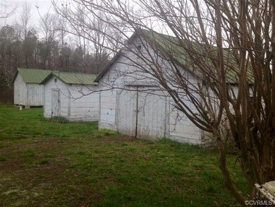 22404 King William Rd, West Point, VA 23181 - photo 6