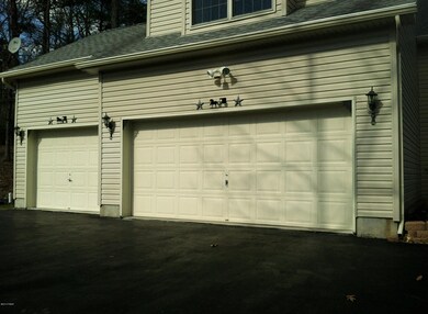 202 Oak Ridge Dr, Milford, PA 18337 - photo 5