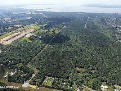 W Interstate 10, Pass Christian, MS 39571 - photo 2