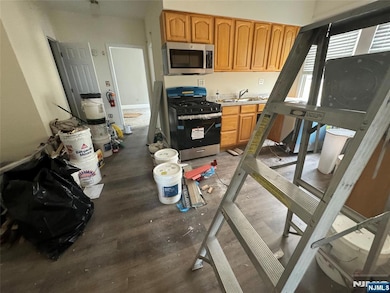 215 Prospect Ave unit 17, North Arlington, NJ 07031 - photo 3